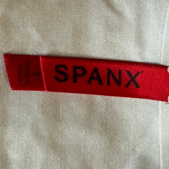 Like new SPANX Thinstincts 2.0 Shaping Tank in Champagne Beige Size Small - Picture 6 of 10